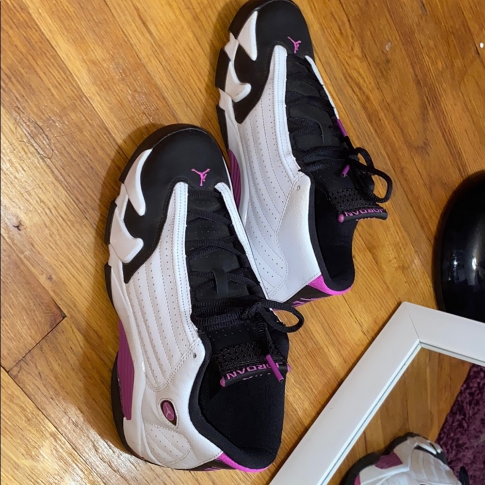 Air Jordan 14 Retro GS "Fuchsia Blast"